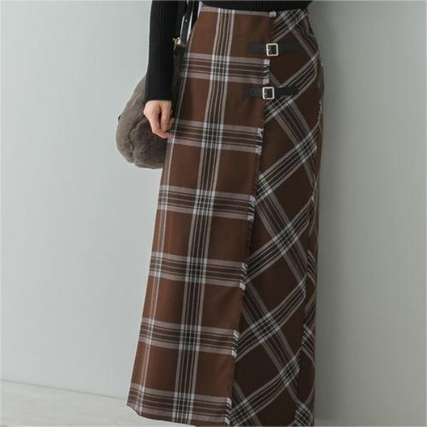 Bias Check Flap Skirt